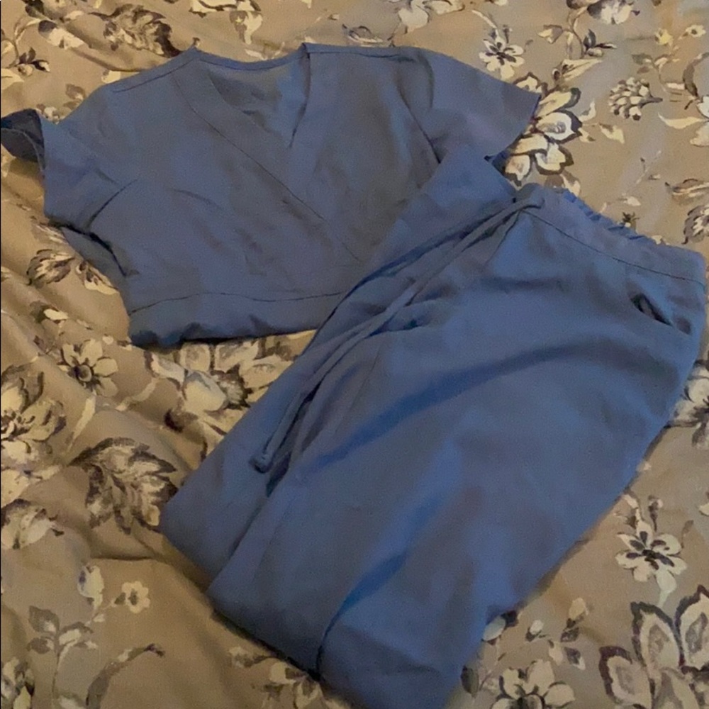 Greys anatomy scrub set